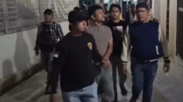 Sampai Ke Lubang Semut Jatanras Simalungun Kejar Tersangka! Residivis Layu Tak Berkutik Saat Digerebek Subuh-Subuh